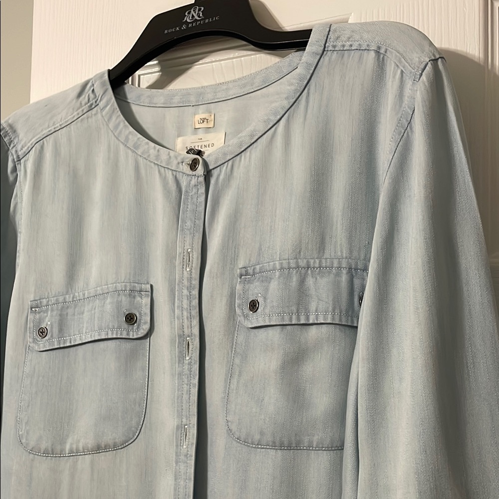 LOFT The Softened Shirt Light Blue Button-Up Shirt with contrast silver buttons